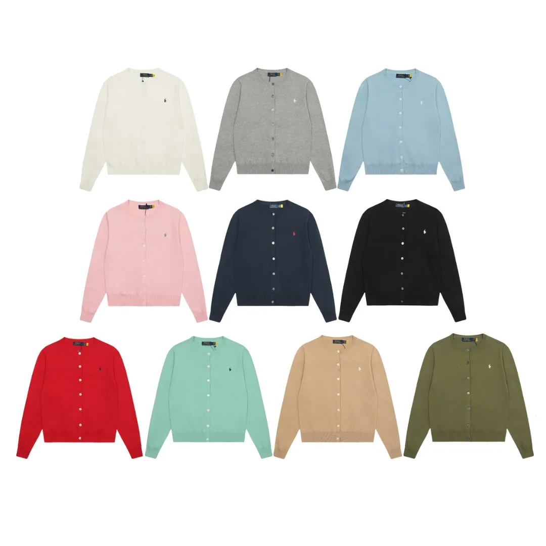 P174 RALPH LAUREN Ten-color classic small label embroidery, high-precision knitted cardigan, round neck, long-sleeved, buttoned knitted sweater, men's and women's tops. Size: S M L Made of pure cotton yarn, multi-knitted pure cotton is skin-friendly and comfortable, high-precision knitted buttoned round neck cardigan sweater with small label war horse embroidery🐎High quality. Follow the blogger to learn how to wear it! Let’s buy a Ralph Lauren cable sweater. It’s a super hard-to-find series after it became popular. It’s hard to find one on the official website. It’s simple and practical, has a lazy and loose feel, soft and delicate feel, and has a loose fit. Whether worn alone or layered, you can wear a simple one to create different styles of fashion!